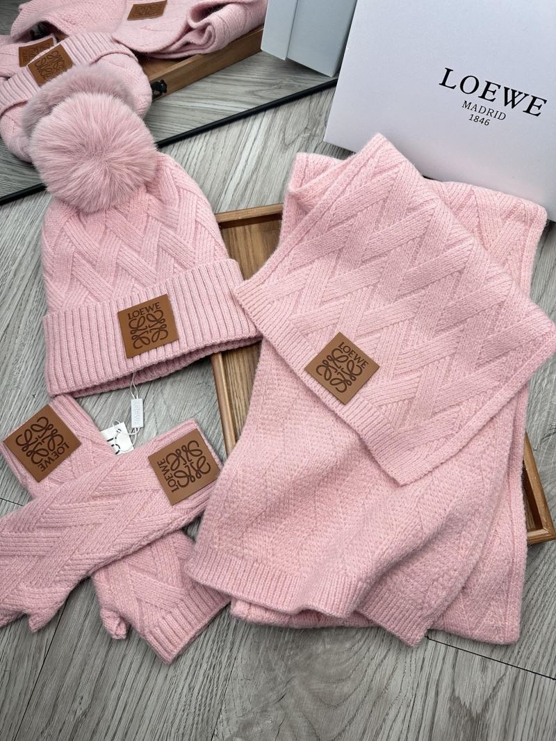 Loewe Caps Scarfs